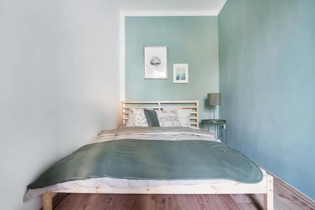 Caring Family Apartment Close To The Center contacts